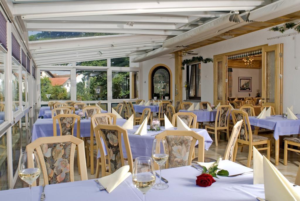 Hotel Zum Fischerwirt Baindlkirch Eksteriør bilde